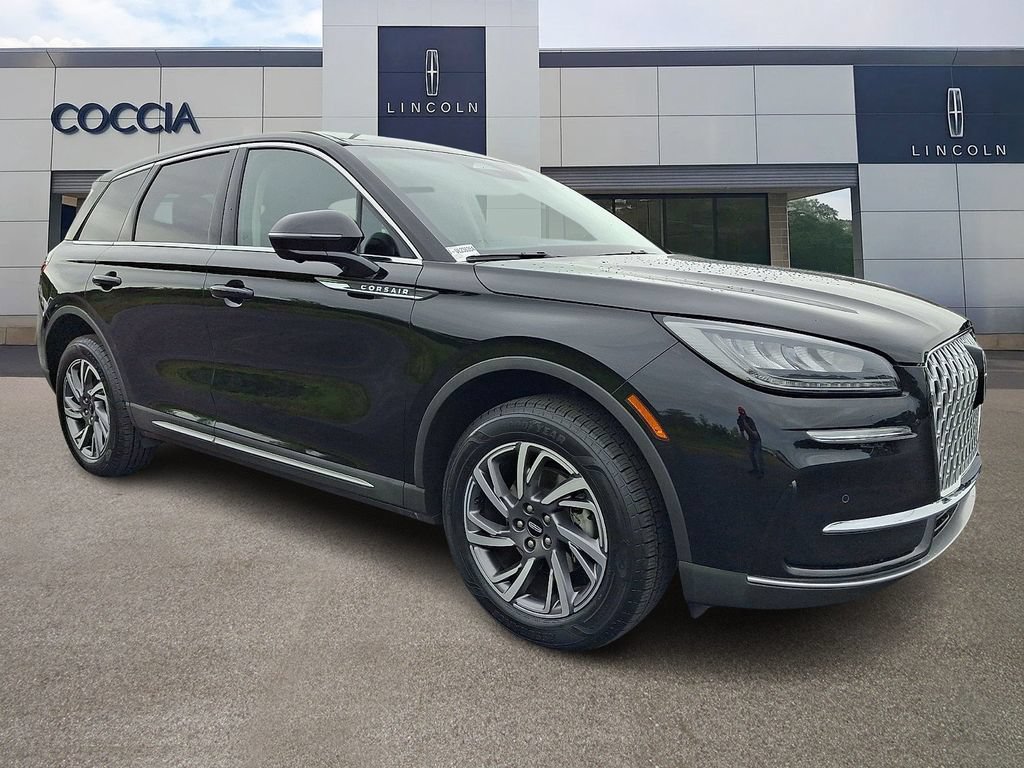 Certified 2024 Lincoln Corsair AWD w/ Equipment Group 101A image 3