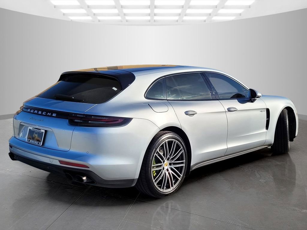 Used 2018 Porsche Panamera 4 w/ Premium Package Plus image 4