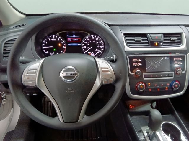 Used 2017 Nissan Altima 2.5 S w/ Power Driver Seat Package FWD image 12