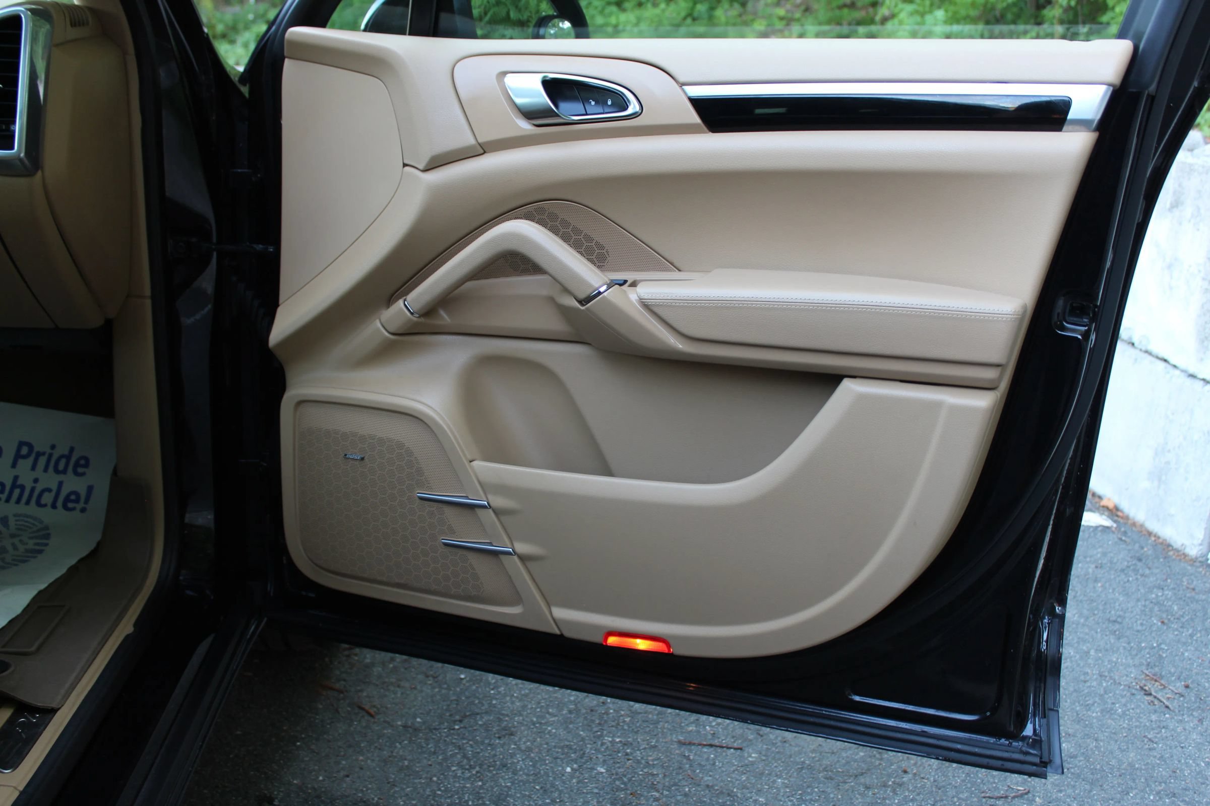 Used 2014 Porsche Cayenne AWD/4WD image 17
