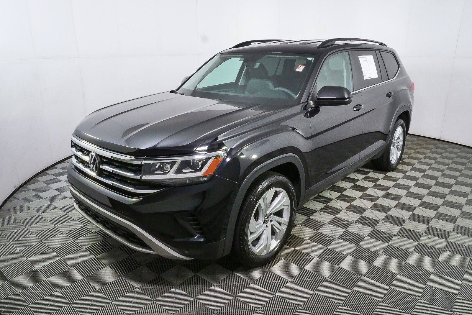 Certified 2023 Volkswagen Atlas SE FWD image 24