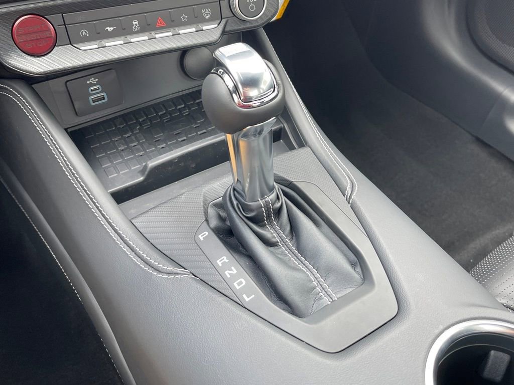 Used 2024 Ford Mustang Premium image 13