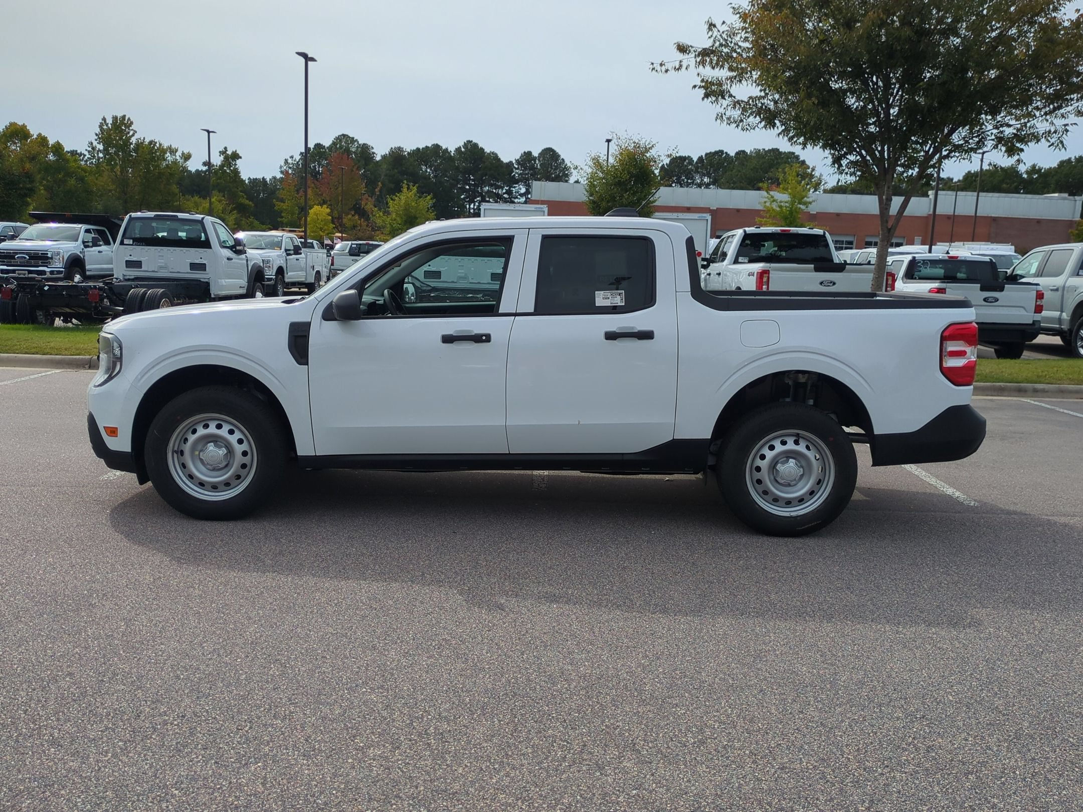 New 2026 Ford Maverick XL FWD image 7