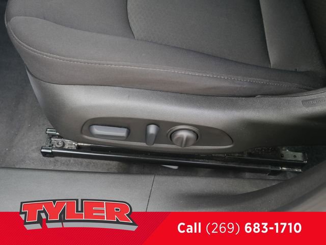 Used 2025 Chevrolet Malibu LT image 23