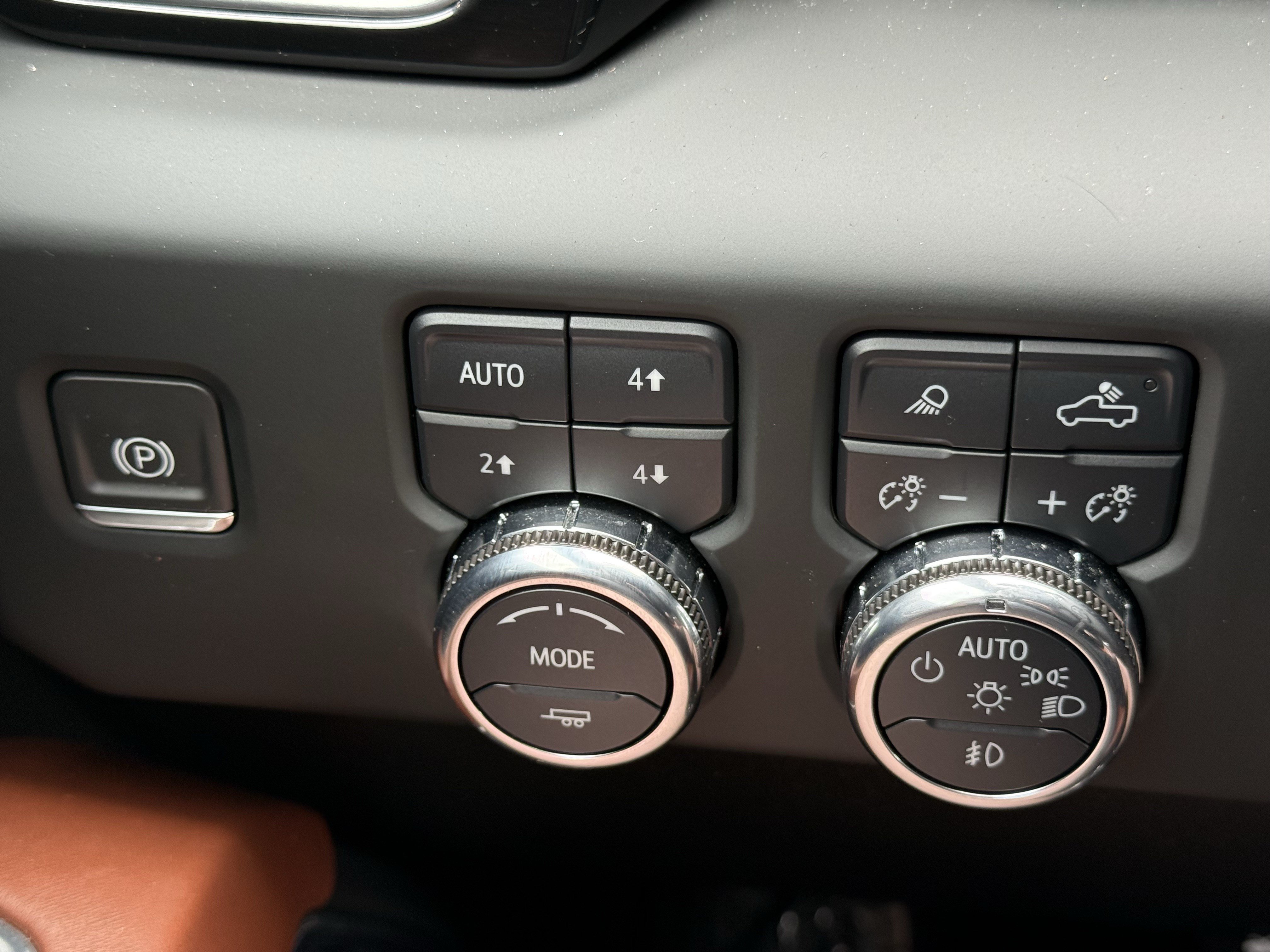 Used 2024 GMC Sierra 1500 Denali Ultimate AWD/4WD image 31