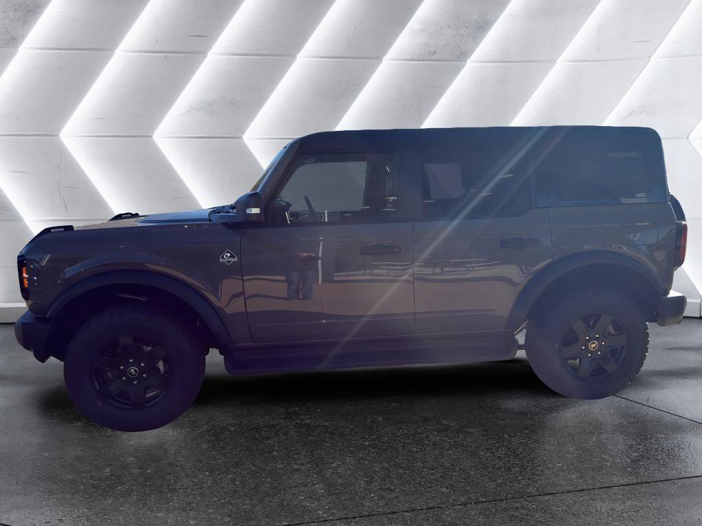 New 2025 Ford Bronco Outer Banks image 3