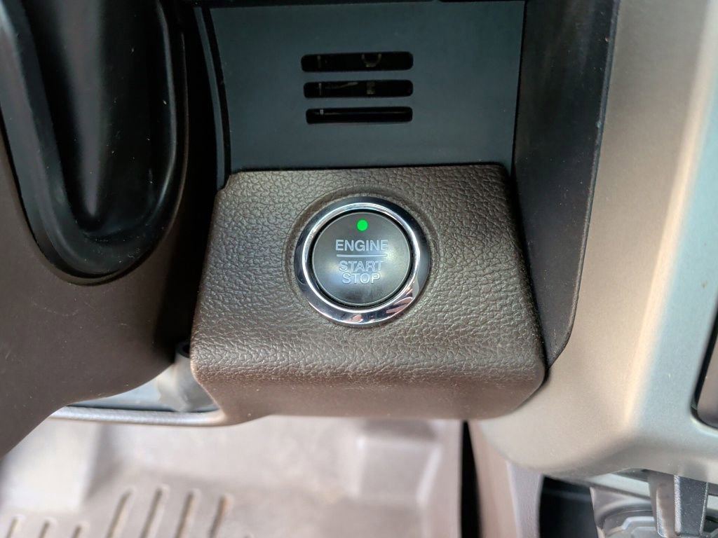 Used 2020 Ford F250 King Ranch w/ King Ranch Ultimate Package image 29