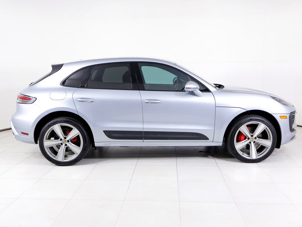 Certified 2022 Porsche Macan S w/ Premium Package Plus AWD/4WD image 33