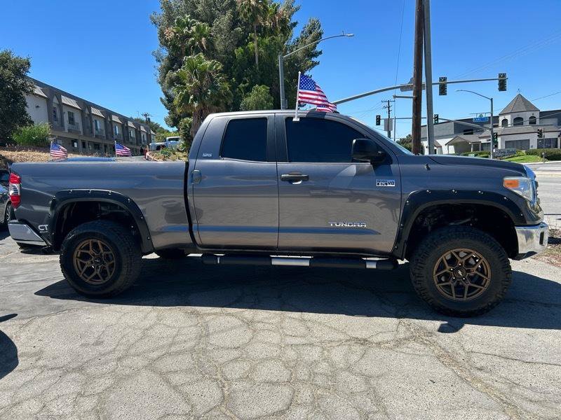 Used 2014 Toyota Tundra SR5 w/ SR5 Upgrade Package RWD image 3