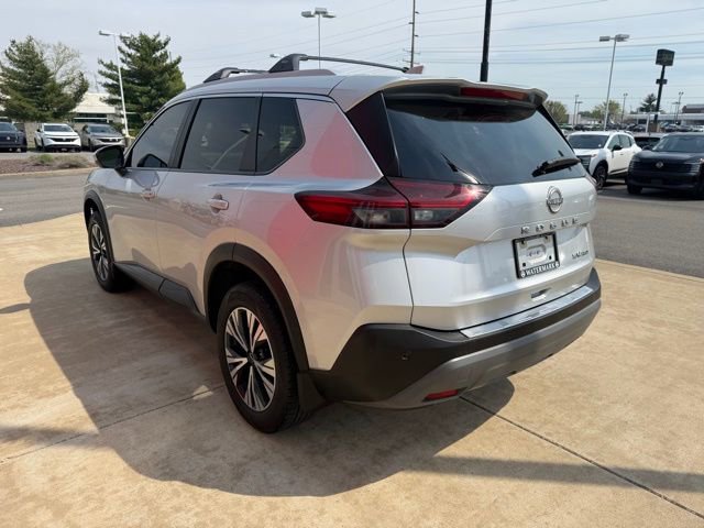 Used 2023 Nissan Rogue SV w/ SV Premium B Package image 6
