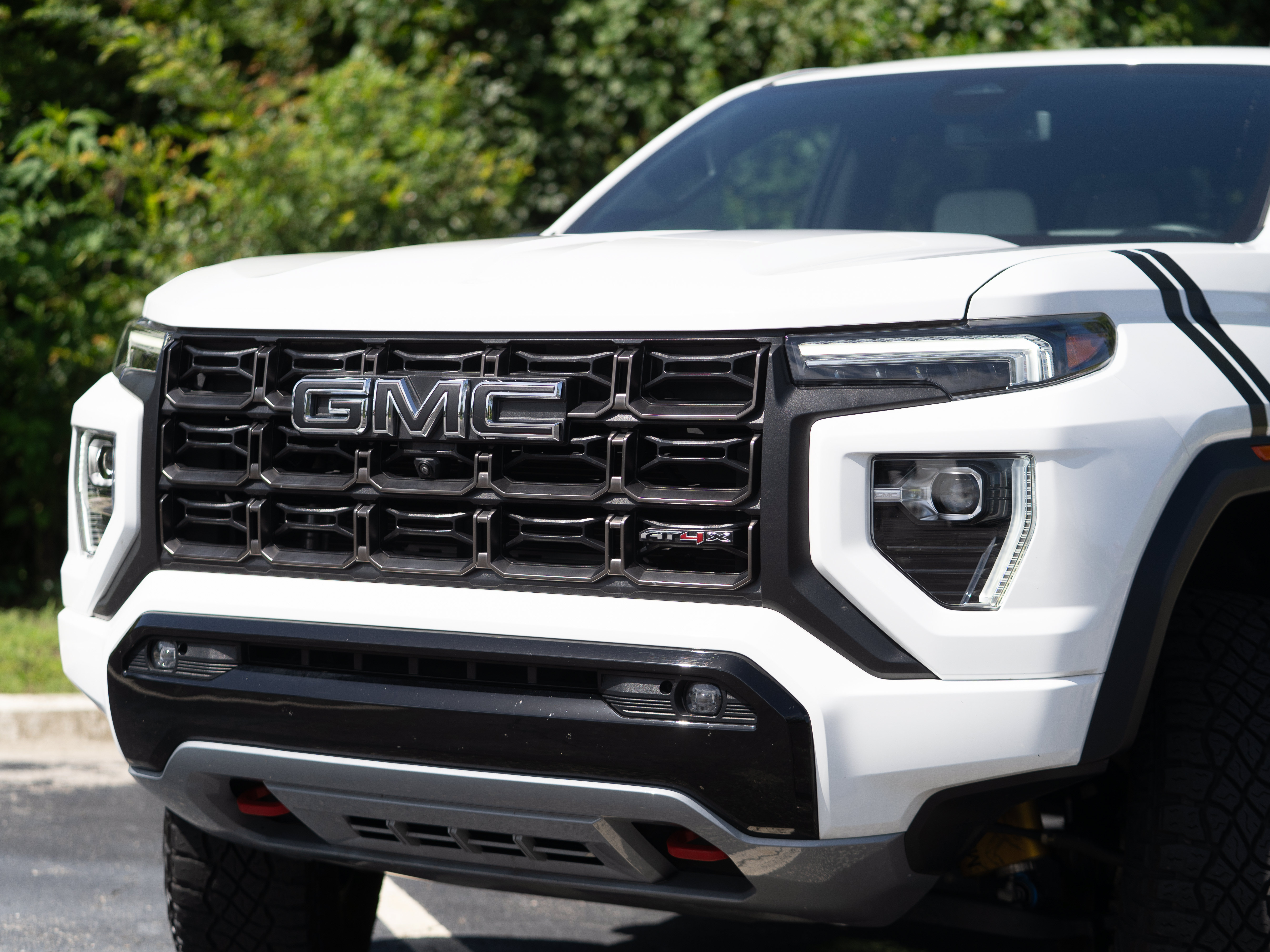 Used 2024 GMC Canyon AT4X AWD/4WD image 41