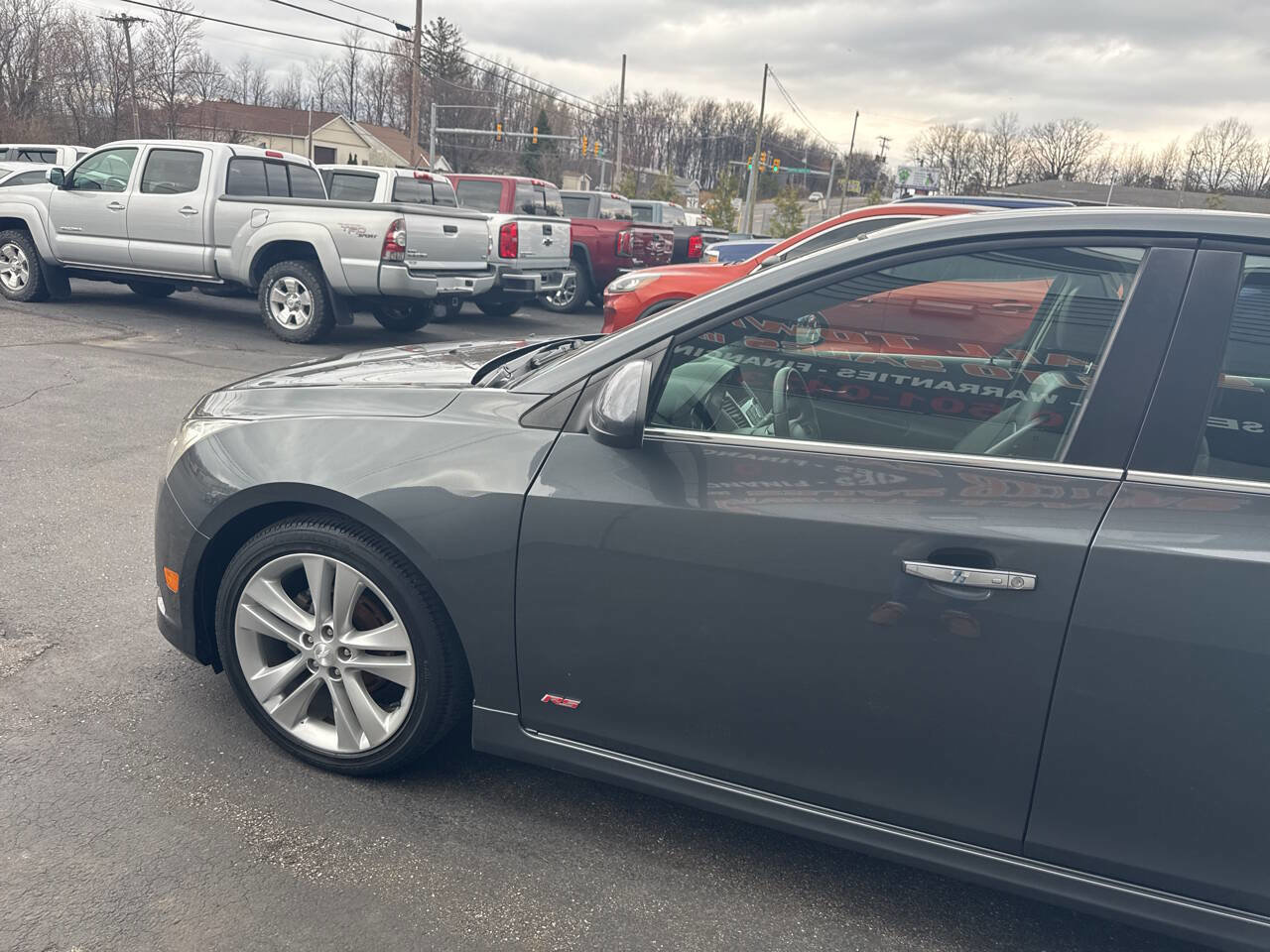 Used 2013 Chevrolet Cruze LTZ w/ Enhanced Safety Package FWD image 4