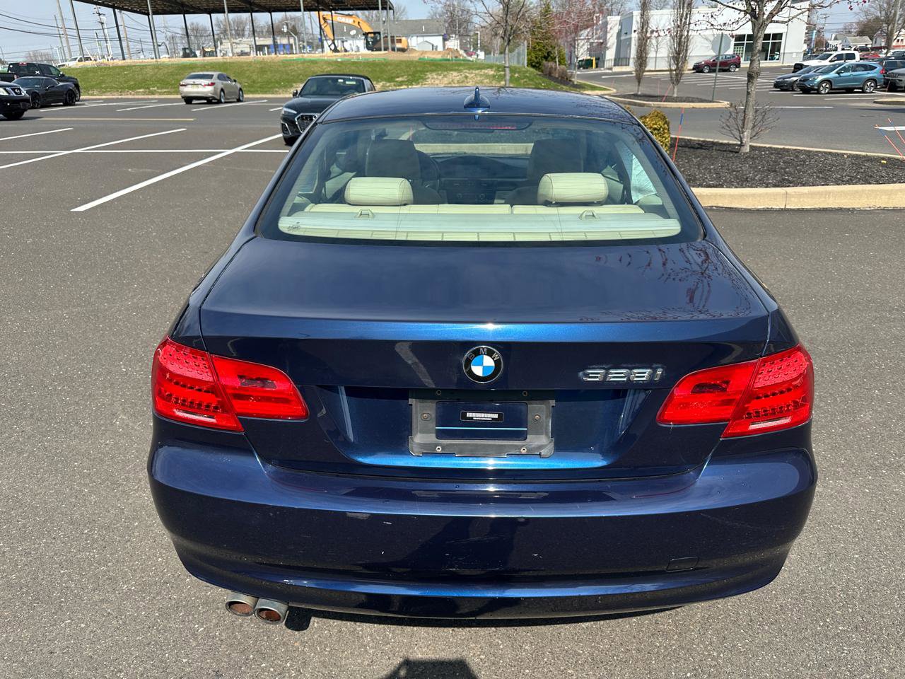 Used 2013 BMW 328i xDrive Coupe AWD/4WD image 6