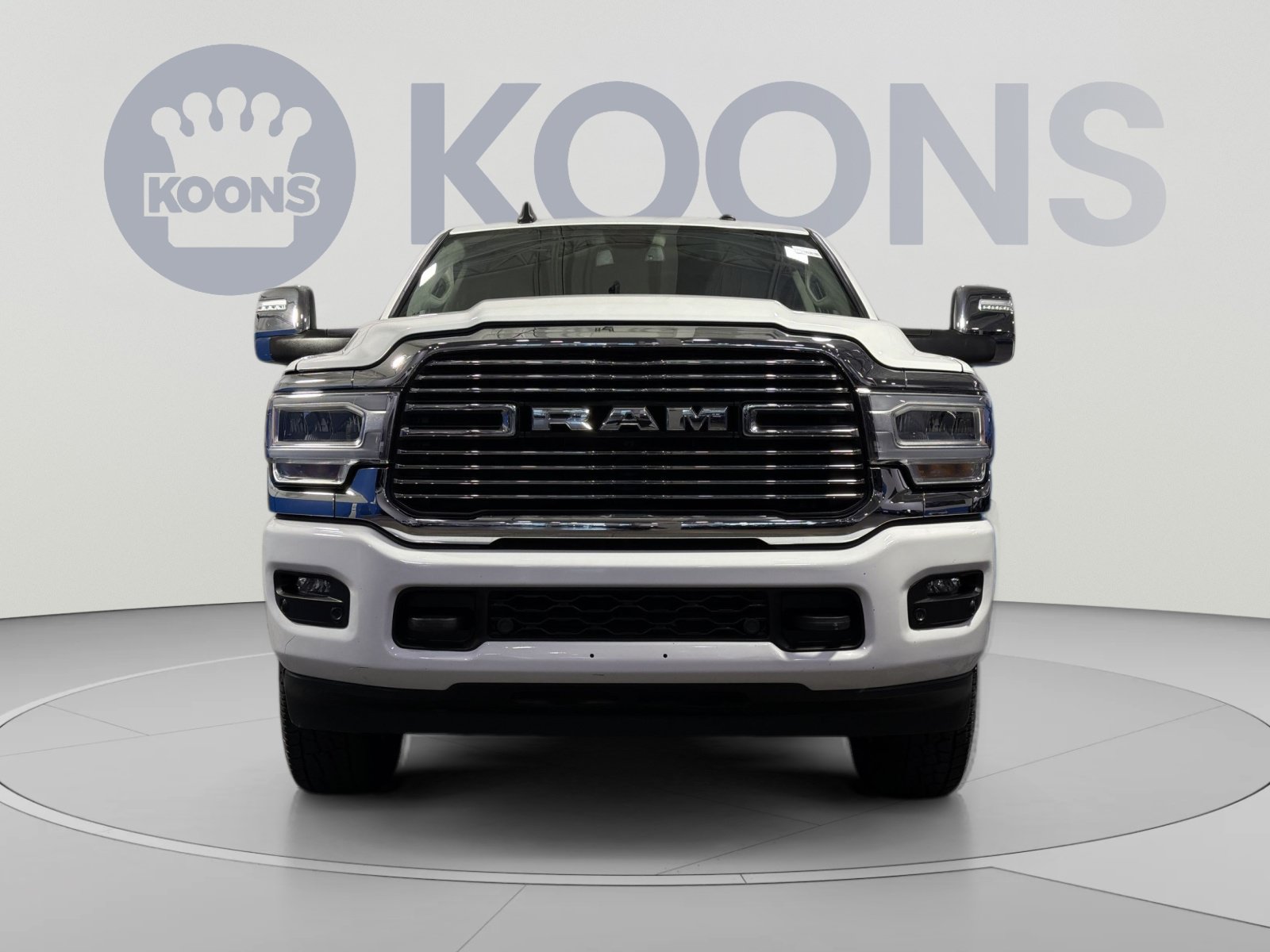 Used 2024 RAM 2500 Laramie AWD/4WD image 11