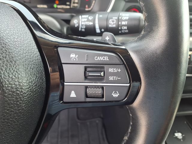 Used 2024 Honda Pilot Elite image 9