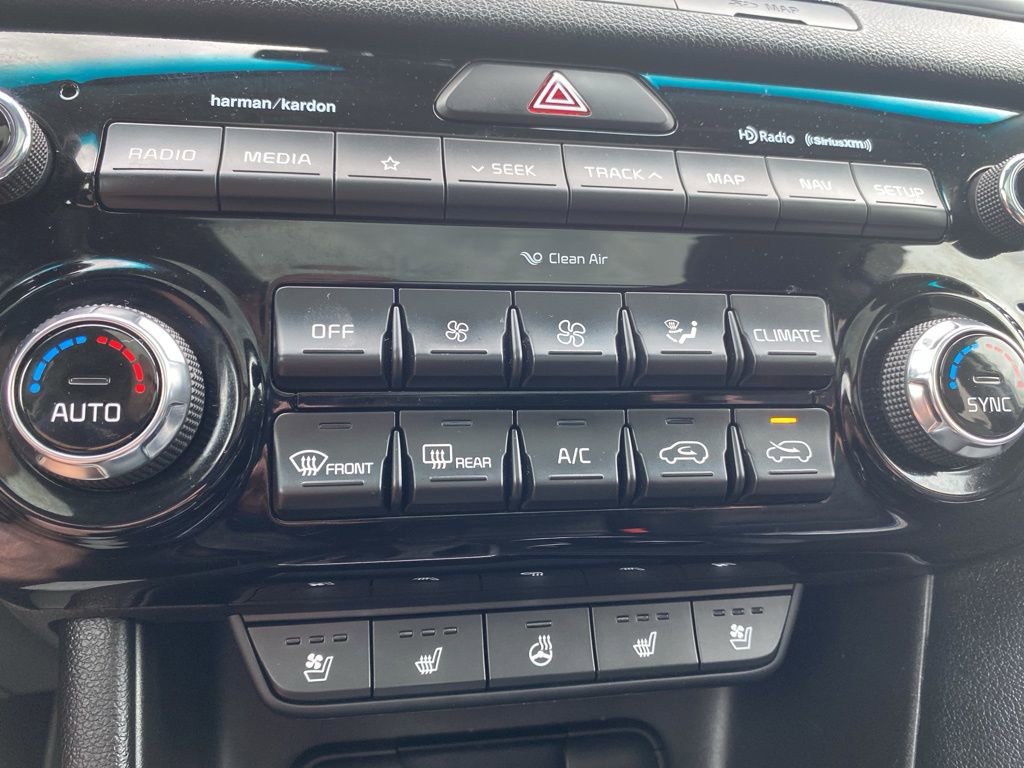 Certified 2020 Kia Sportage EX w/ Option Group 15 AWD/4WD image 39
