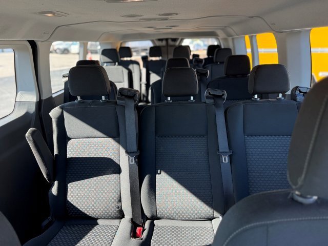 Used 2023 Ford Transit 350 XLT RWD image 12