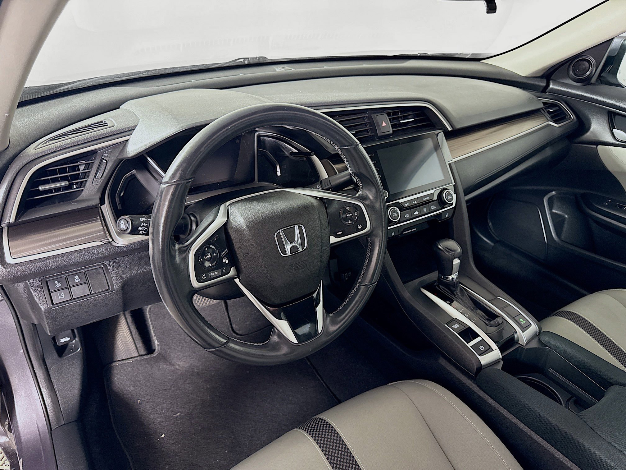 Used 2021 Honda Civic EX image 9