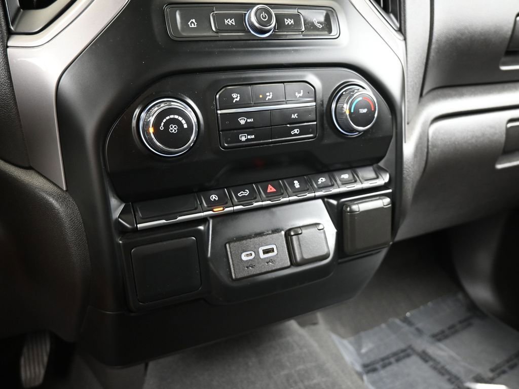 Used 2022 Chevrolet Silverado 1500 Custom w/ Safety Confidence Package image 23