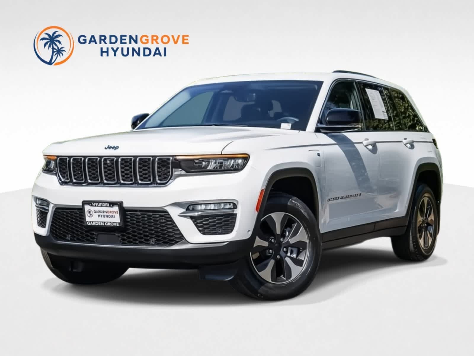 Used 2022 Jeep Grand Cherokee Limited 4xe w/ Luxury Tech Group II AWD/4WD video 1