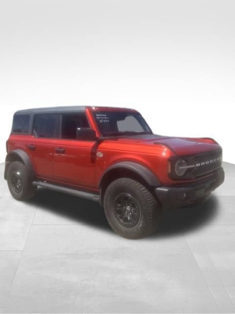Certified 2022 Ford Bronco Wildtrak AWD/4WD image 7