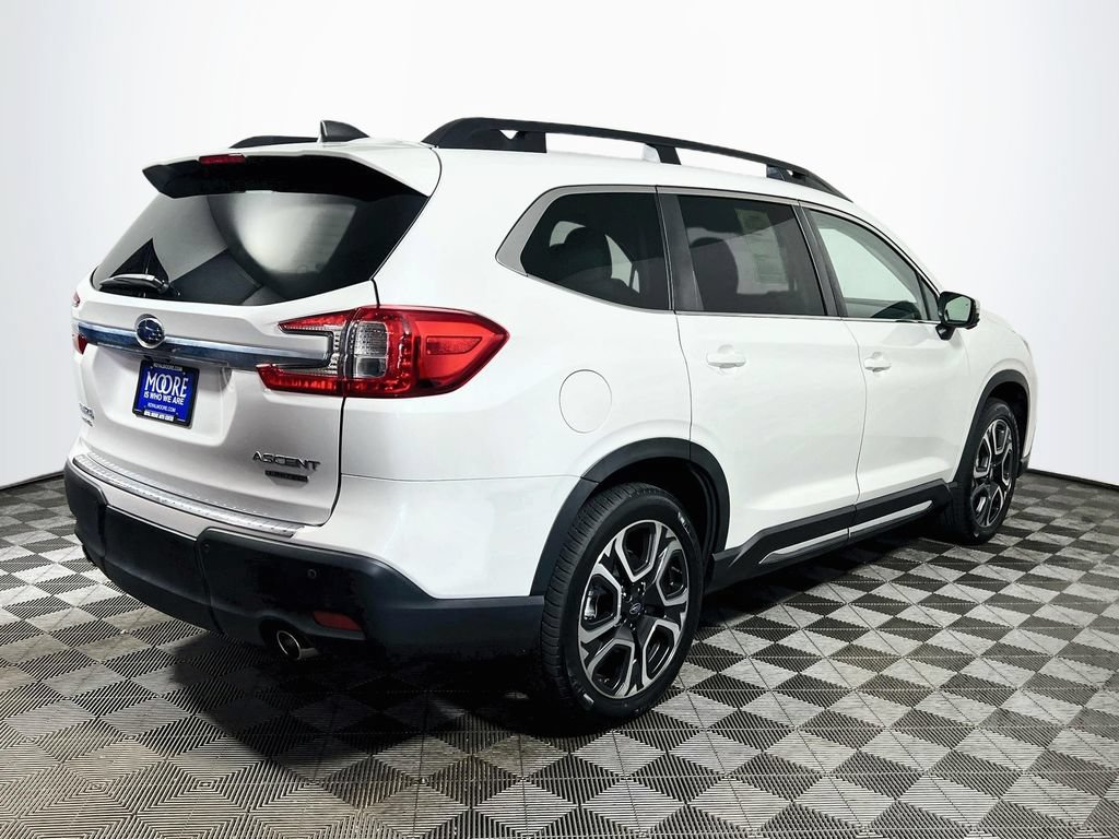Used 2023 Subaru Ascent Limited w/ Technology Package AWD/4WD image 7