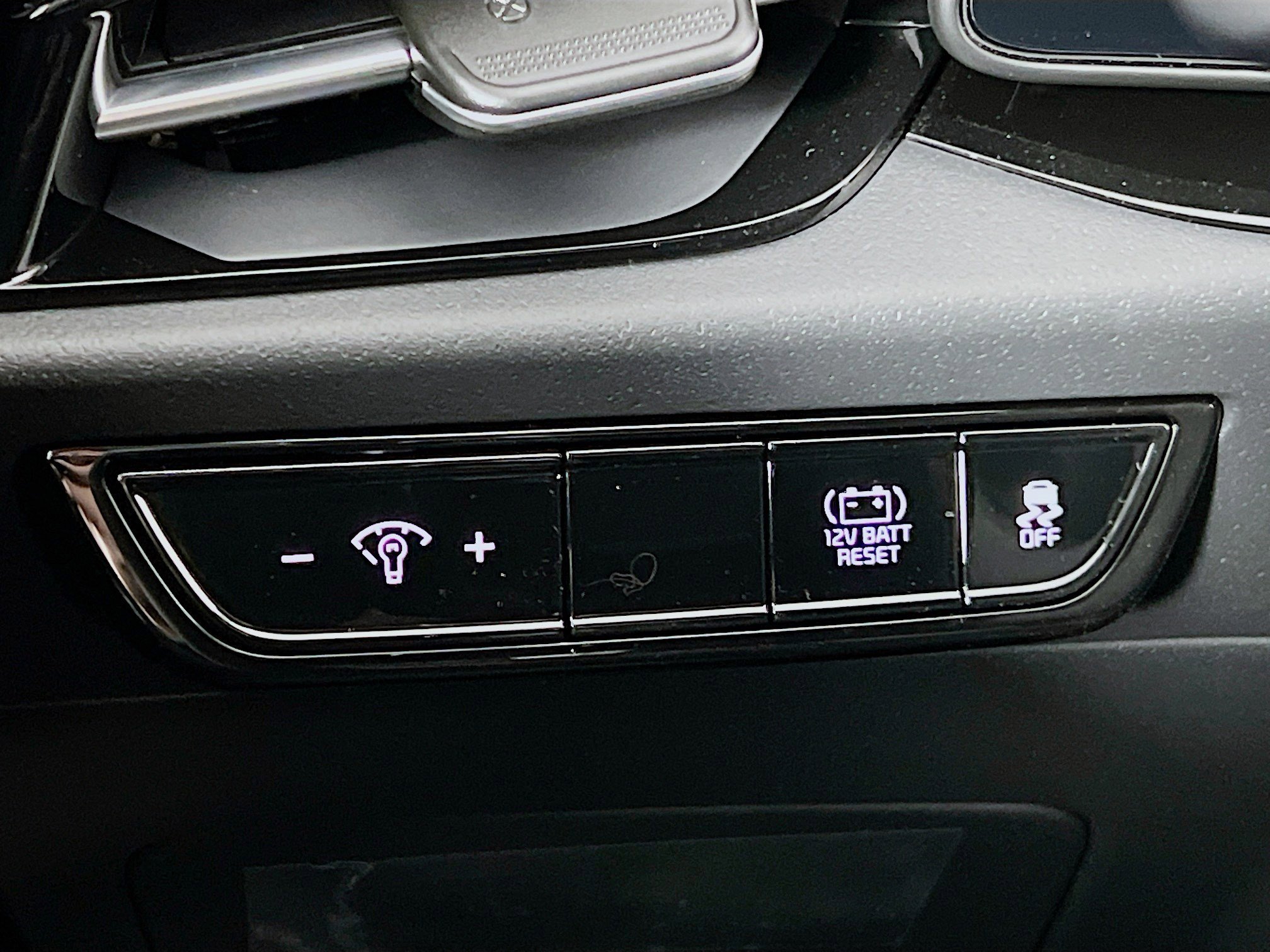 New 2025 Kia Niro EX Touring image 14