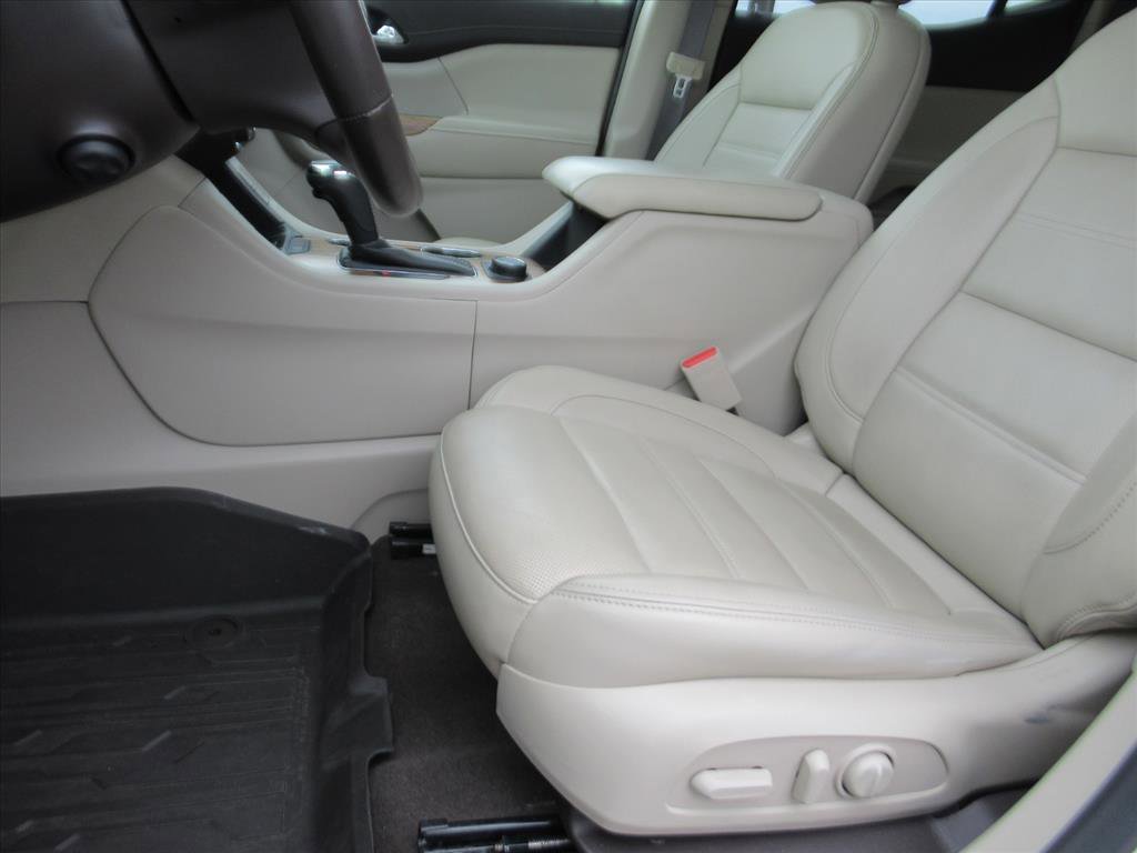 Used 2019 GMC Acadia Denali w/ Technology Package image 16