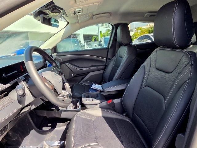 Used 2025 Ford Mustang Mach-E Premium RWD image 19