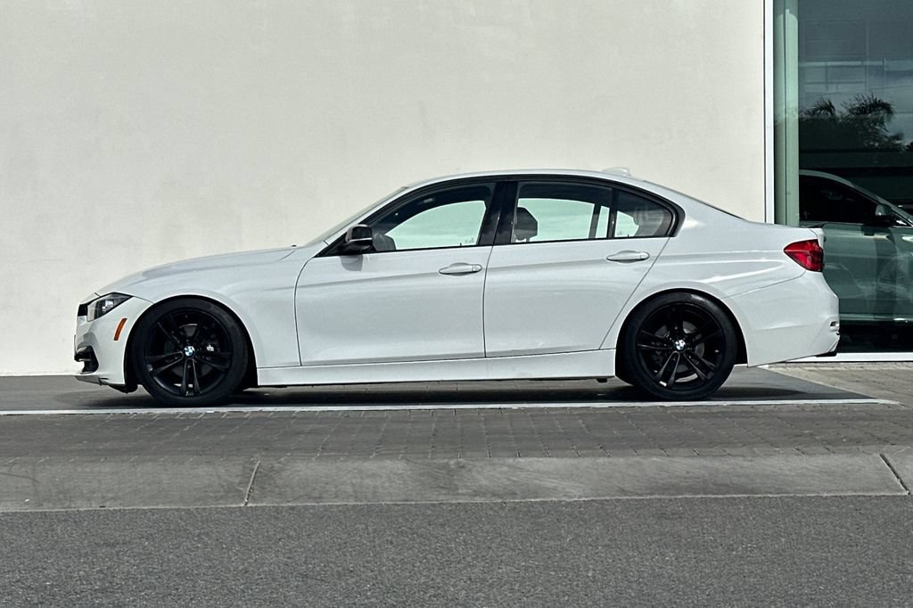 Used 2016 BMW 328i Sedan RWD image 6