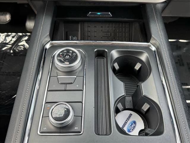 Used 2024 Ford Expedition Max XLT AWD/4WD image 22