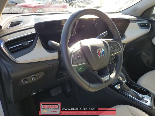 Used 2024 Buick Encore GX Sport Touring image 17