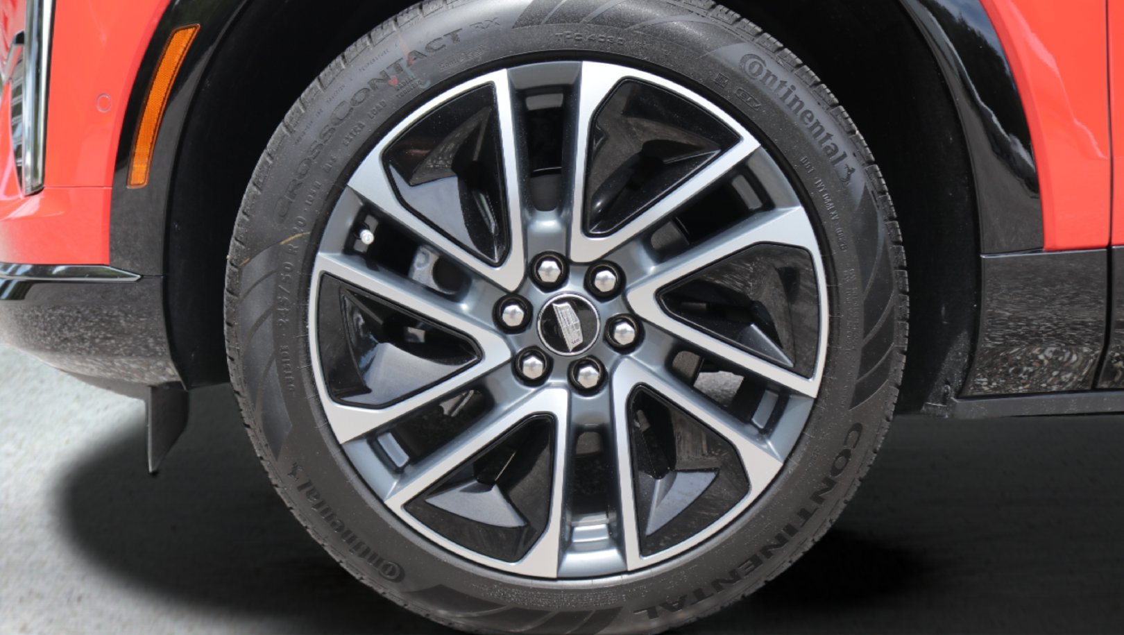 New 2027 Cadillac Optiq Sport RWD image 30