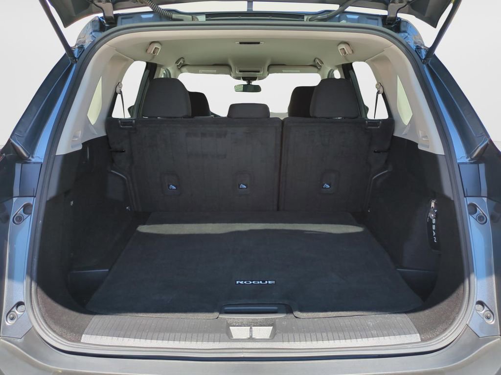 Certified 2023 Nissan Rogue S image 20
