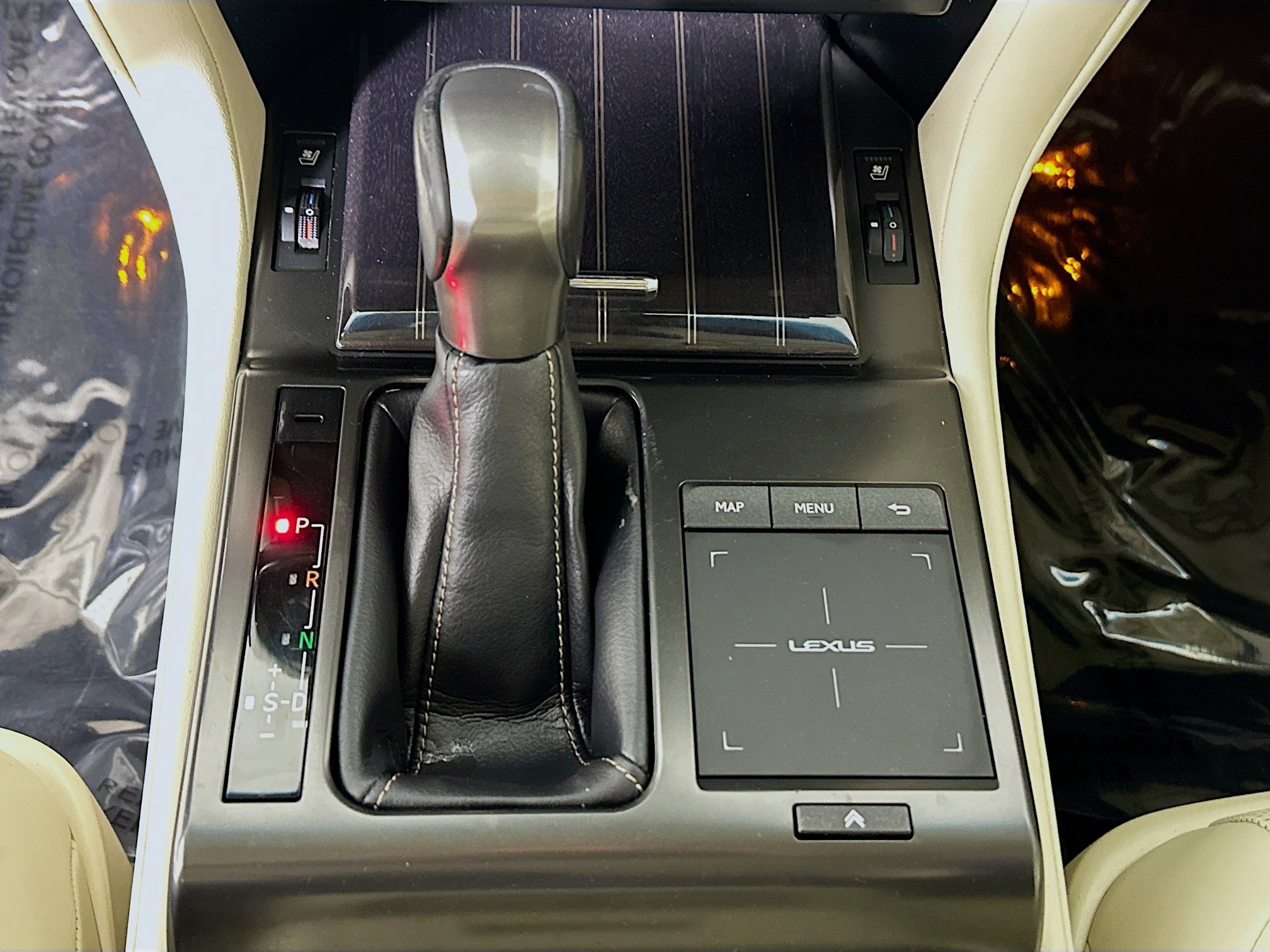 Used 2022 Lexus GX 460 Premium w/ Premium Package image 21