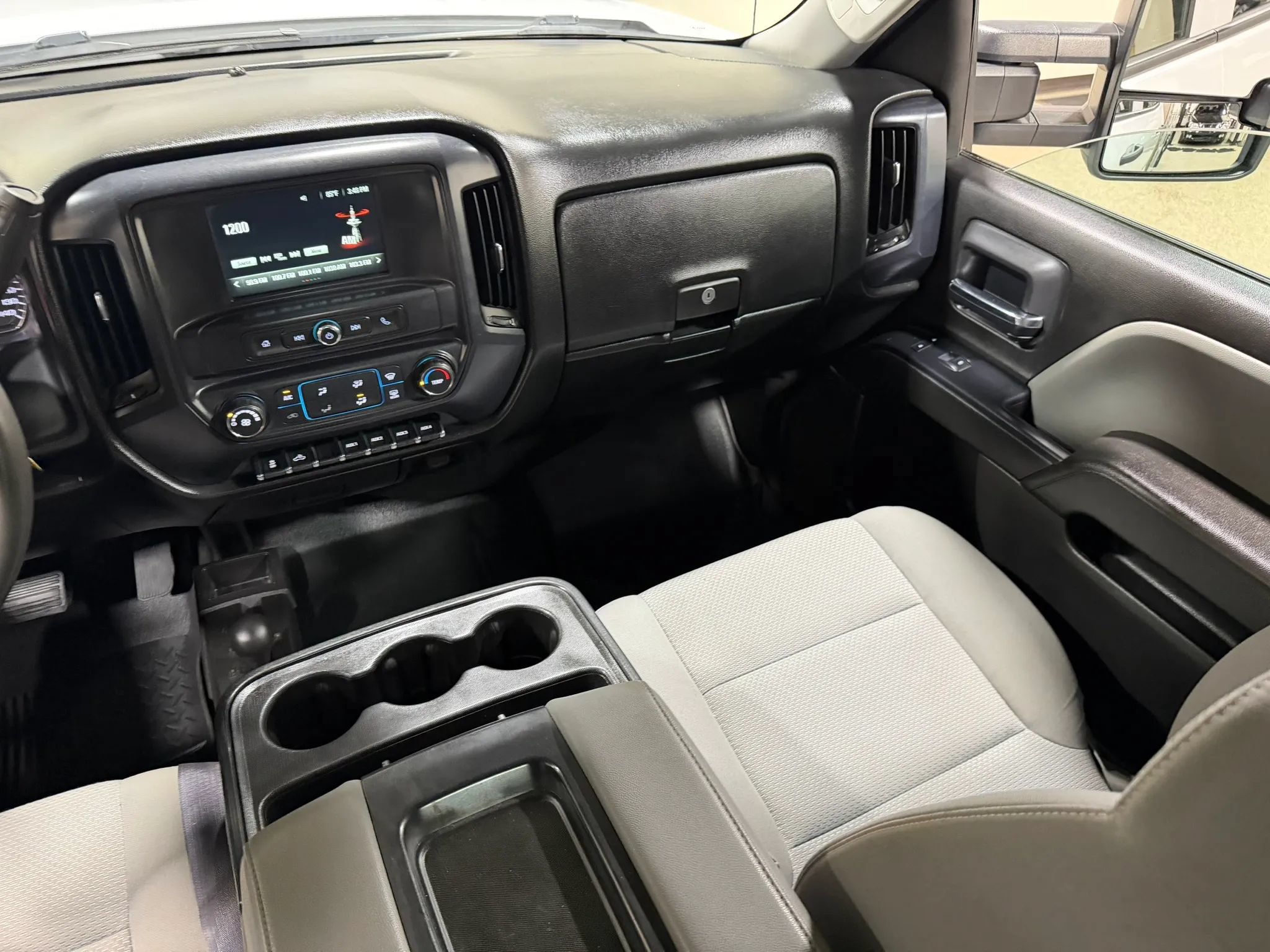 Used 2017 GMC Sierra 2500 4x4 Double Cab w/ Sierra Convenience Package image 53