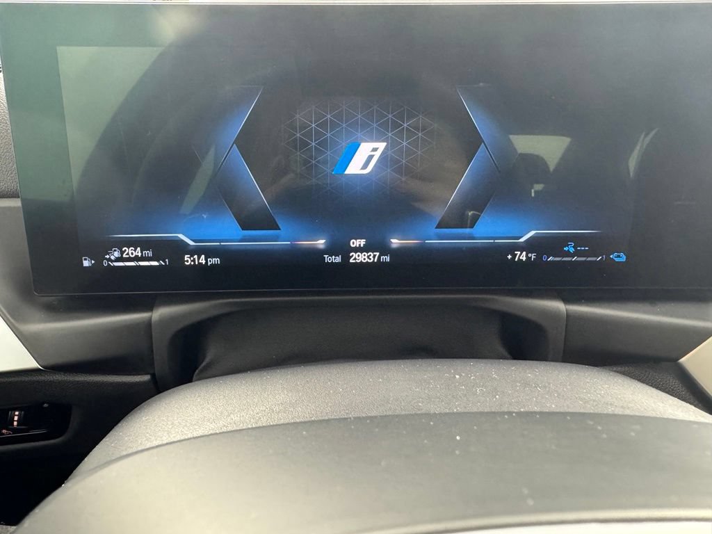 Certified 2023 BMW 330e xDrive w/ M Sport Package AWD/4WD image 20