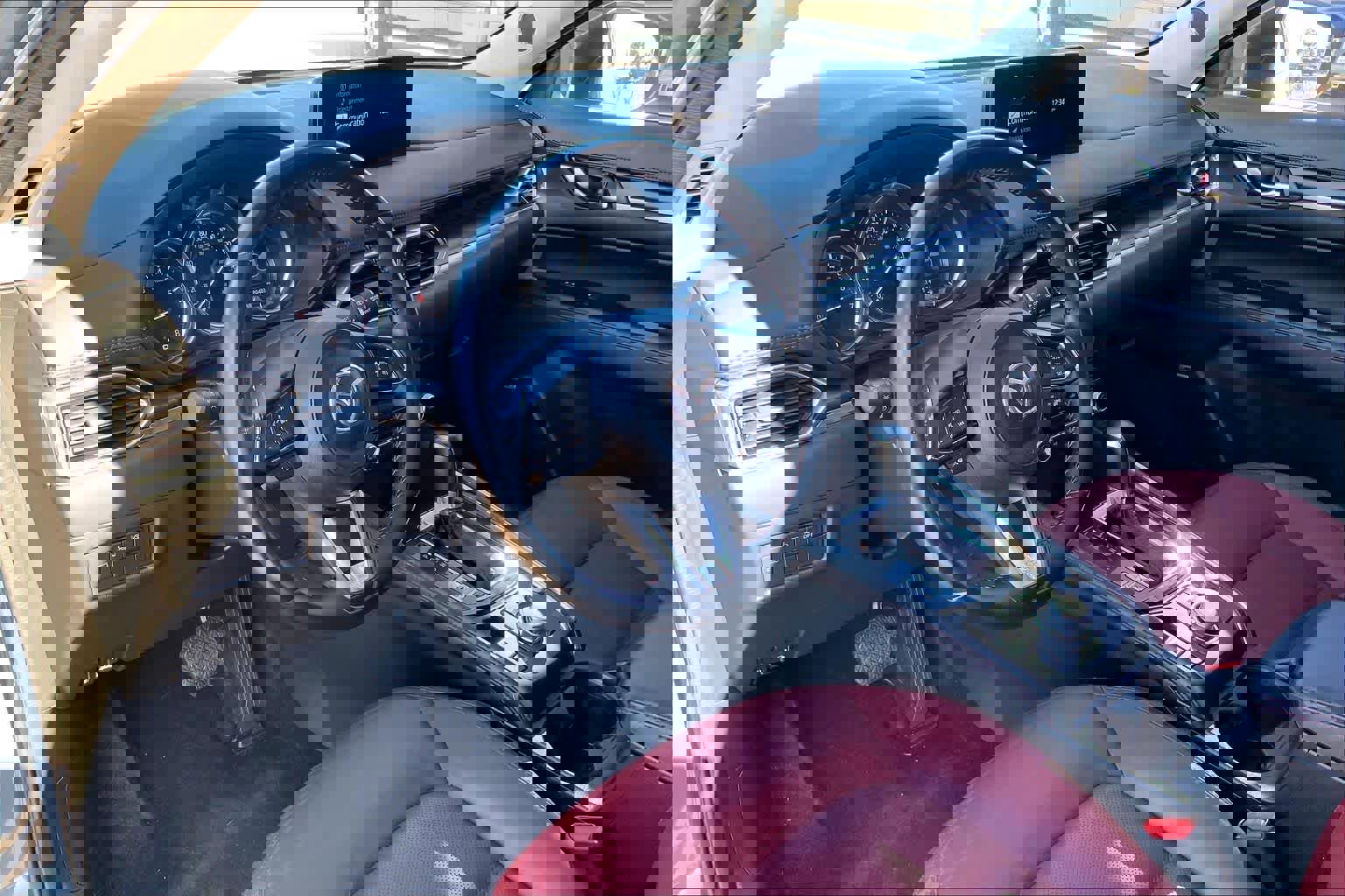 Used 2021 MAZDA CX-5 Carbon Edition image 17