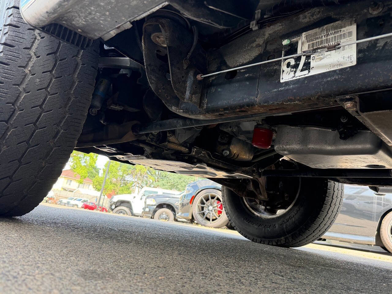 Used 2010 GMC Sierra 2500 SLE w/ Suspension Package, Off-Road image 46