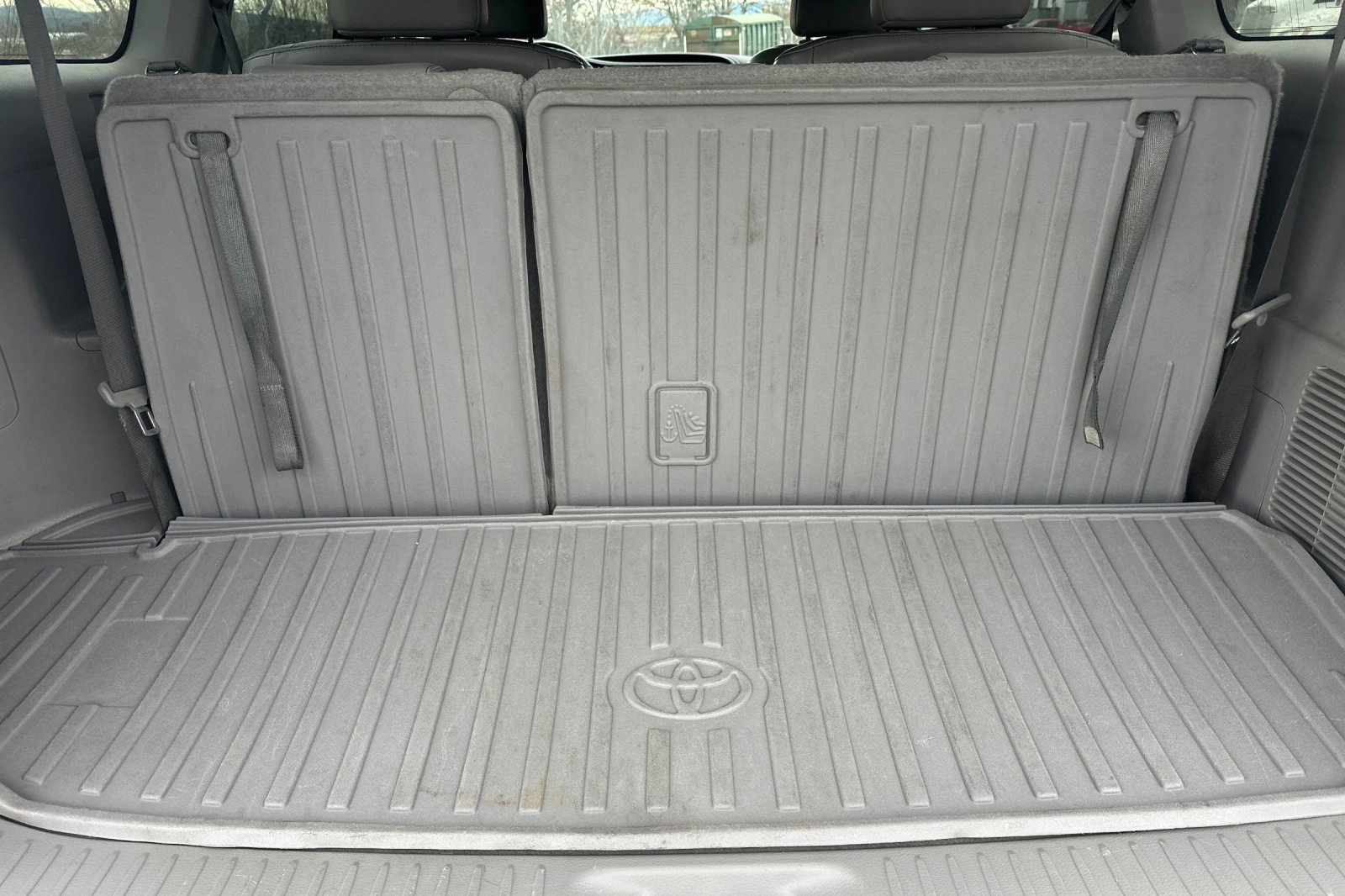 Used 2016 Toyota Highlander Limited image 16