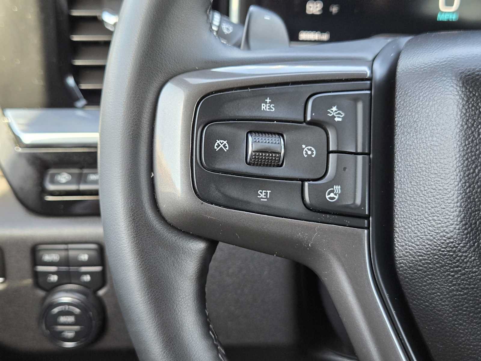 Used 2024 Chevrolet Silverado 1500 High Country w/ High Country Premium Package AWD/4WD image 28
