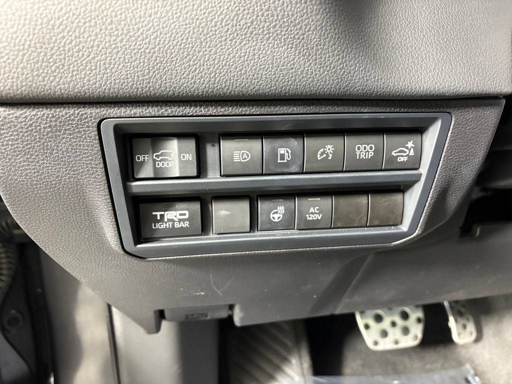 Used 2025 Toyota Sequoia TRD Pro AWD/4WD image 14