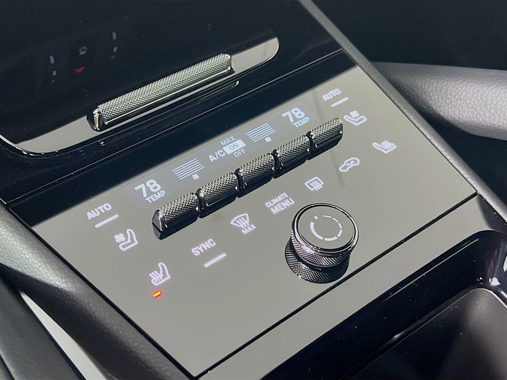 New 2026 Porsche Cayenne S image 18