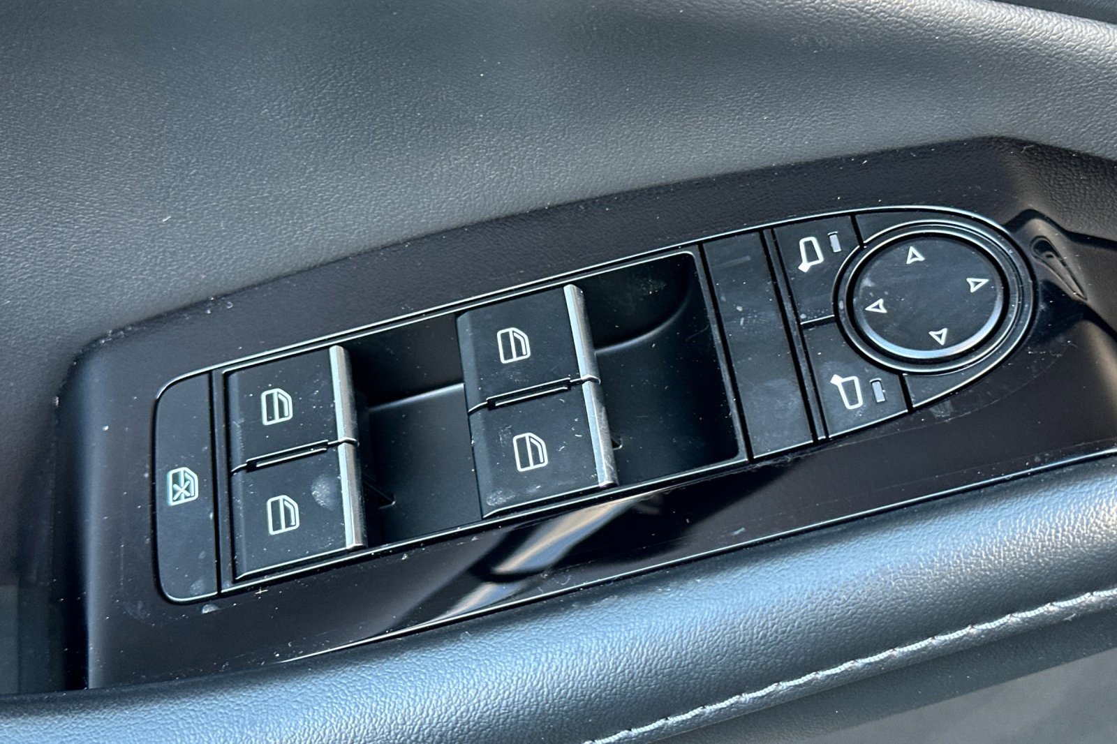 Used 2025 MAZDA CX-30 AWD 2.5 S w/ Select Sport Pkg image 13