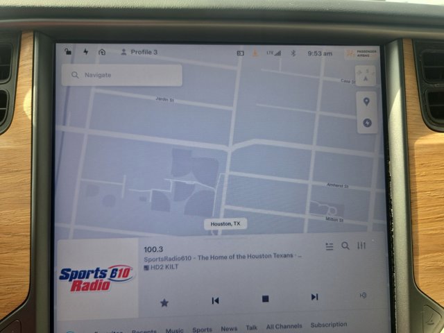 Used 2020 Tesla Model X Long Range image 13