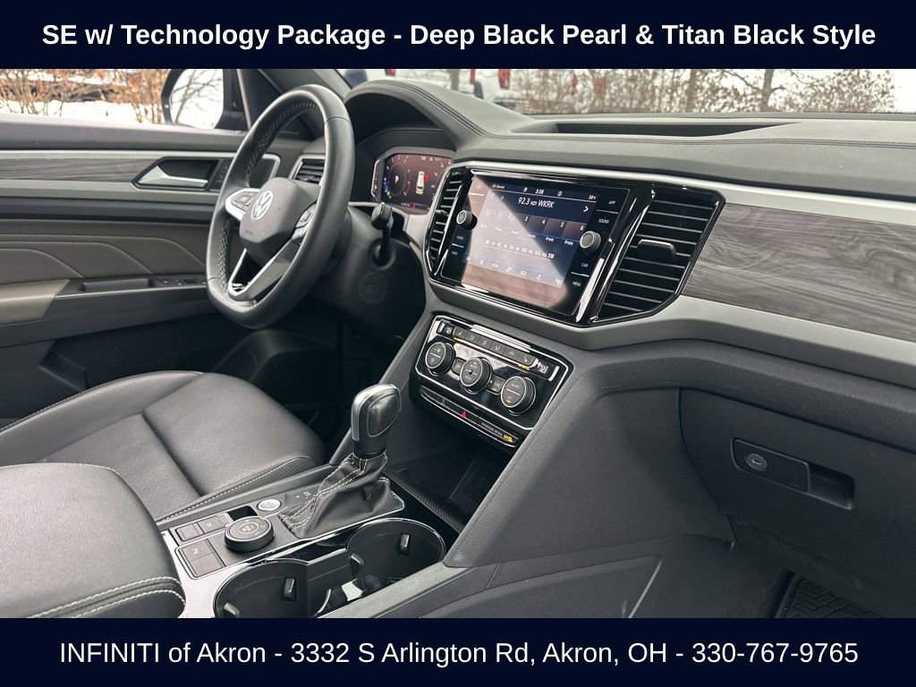 Used 2022 Volkswagen Atlas Cross Sport SE image 23