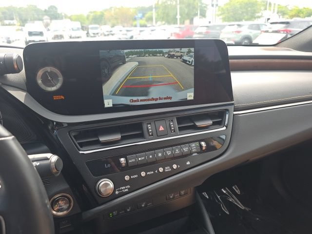 Used 2025 Lexus ES 350 w/ Premium Package FWD image 25