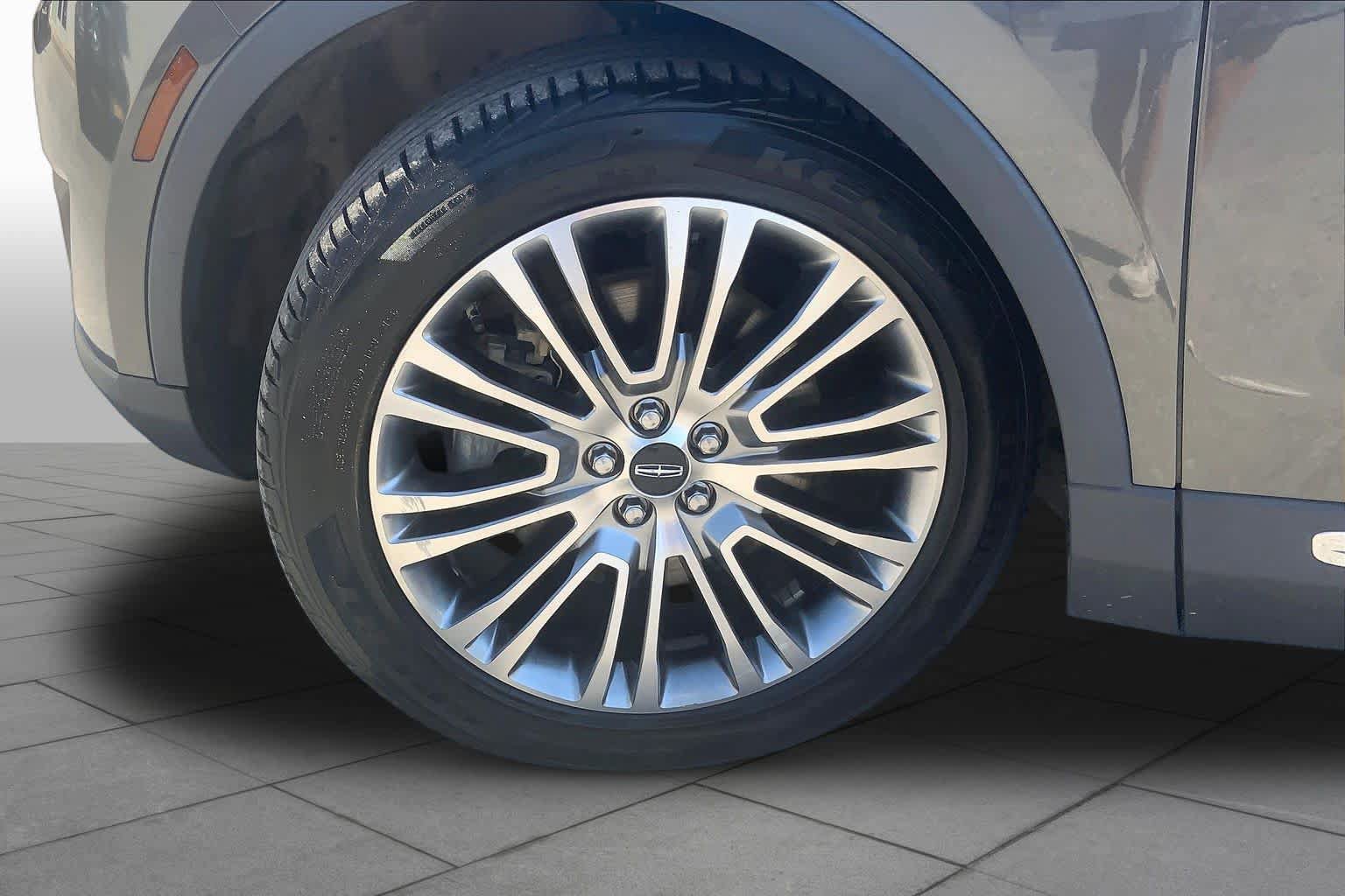 Used 2018 Lincoln MKX Reserve AWD/4WD image 11