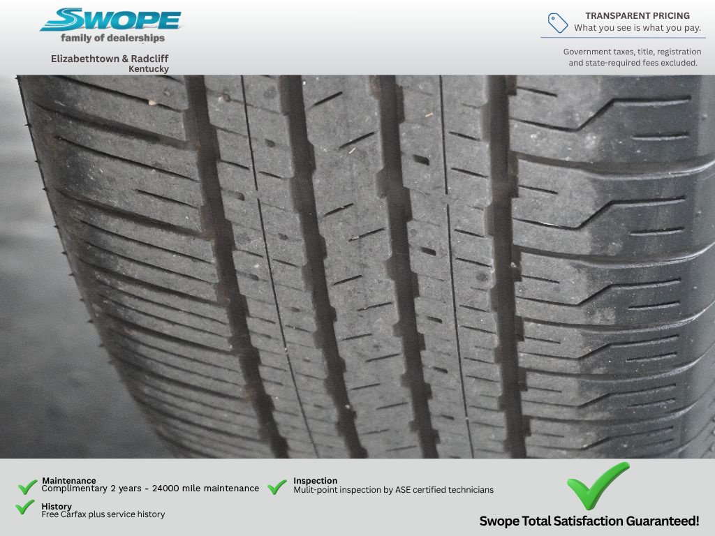 Used 2025 Nissan Rogue SL w/ Tech Package FWD image 31