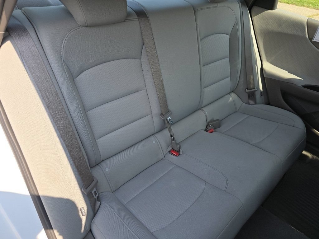 Used 2020 Chevrolet Malibu LS w/ LPO, Convenience Package 2 FWD image 21